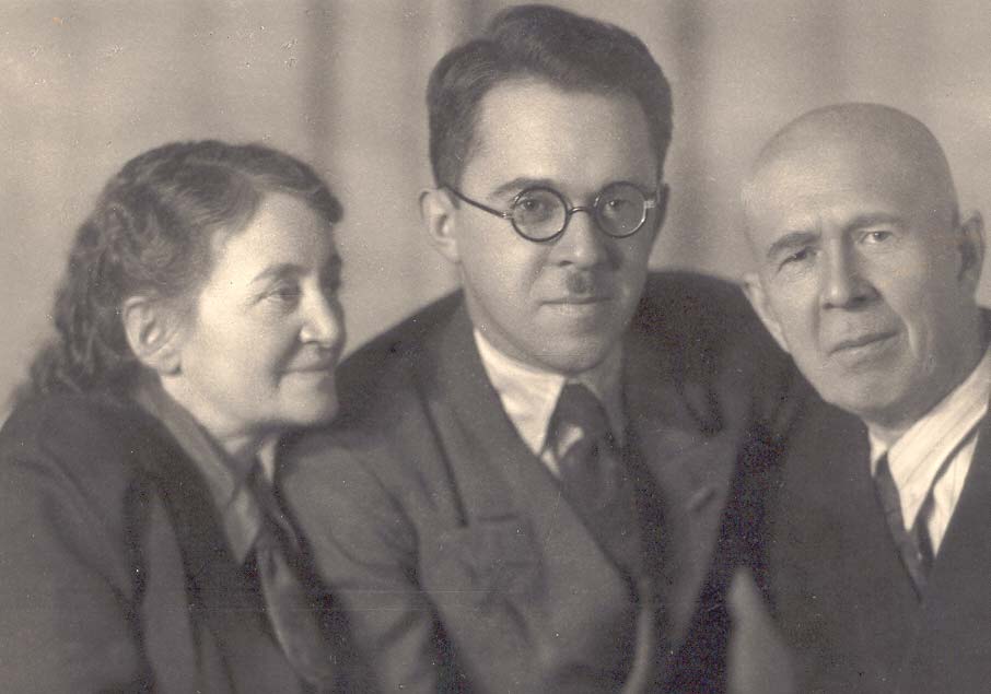 Шайтановы: Нина, Игорь и Николай, 1948