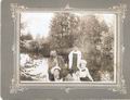 Семейный пикник, лето 1913