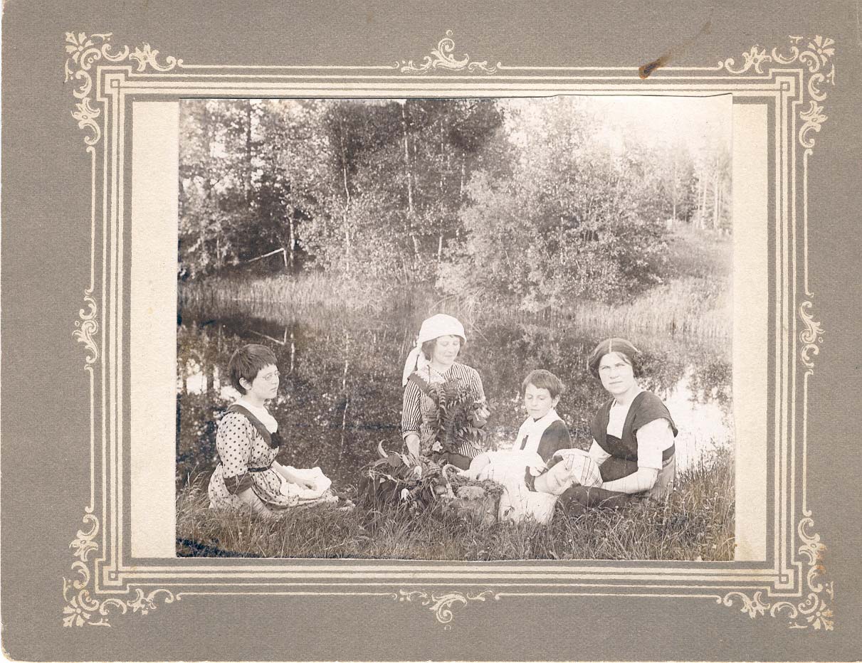 Семья Арановичей, лето 1913
