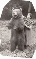 Рита Митюшёва и медведь